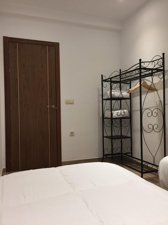 Apartmán Teatro Rojas II Toledo Exteriér fotografie