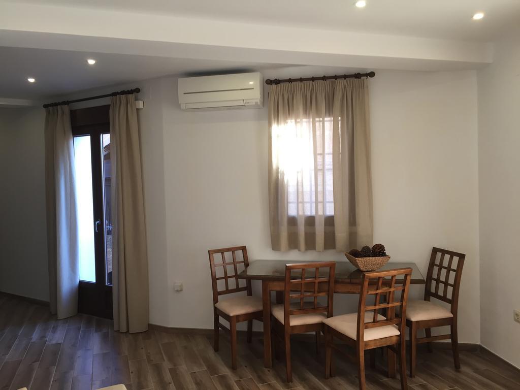 Apartmán Teatro Rojas II Toledo Exteriér fotografie